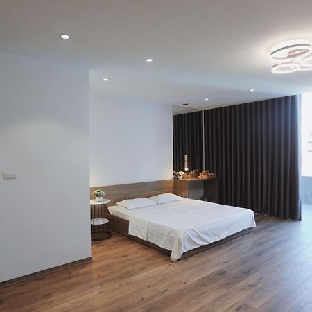 Bh Riverside Hotel Ханой Екстериор снимка